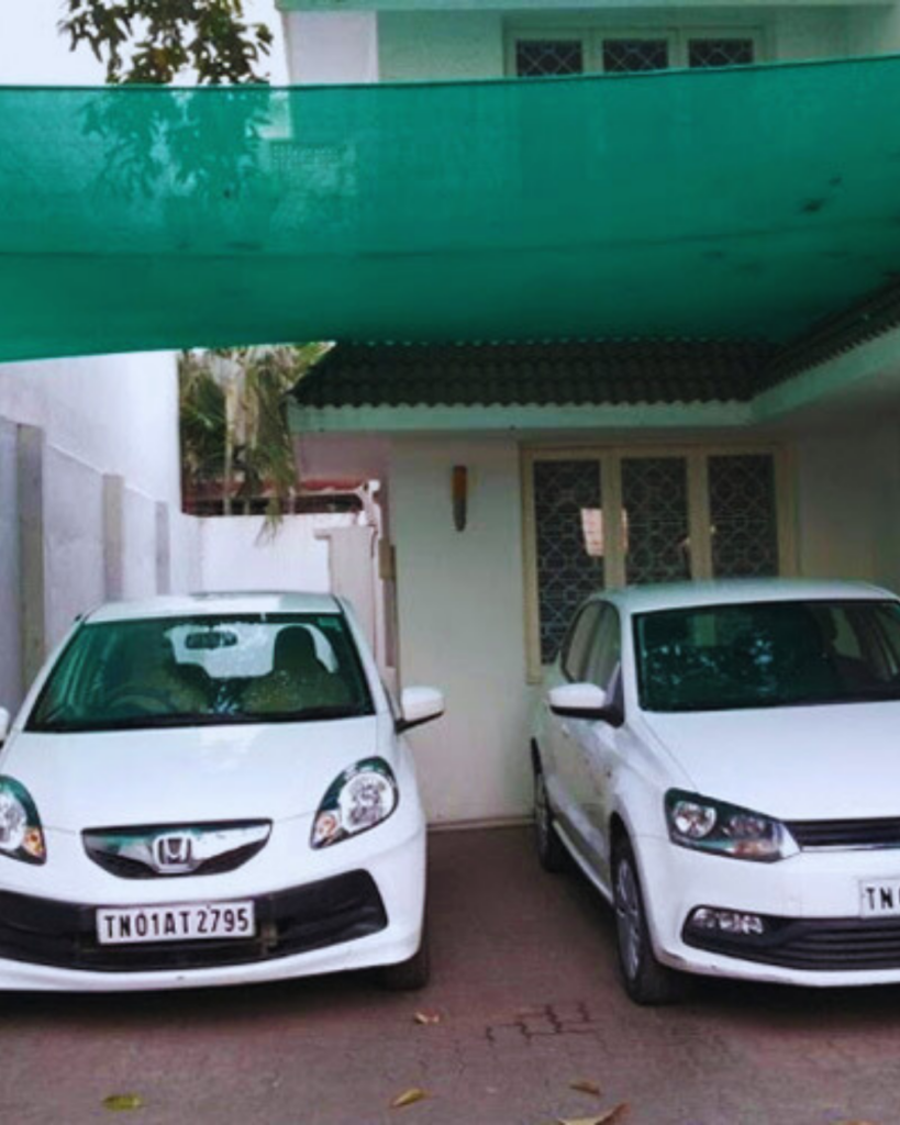 Car parking safety nets installation